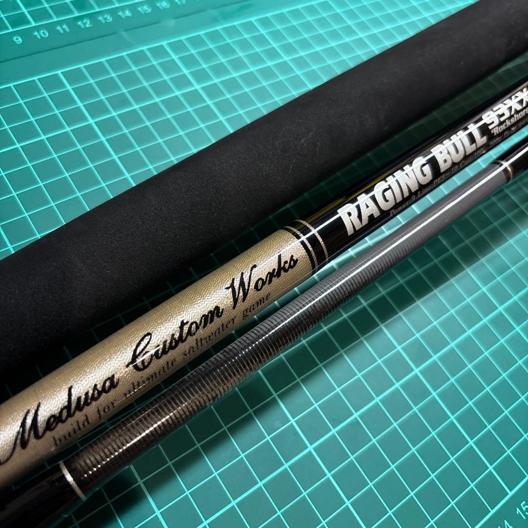 MCワークス レイジングブル 93XX トライデント 美品 MCワークス レイジングブル 93XX-TRIDENT スタンダードモデル 2025.6