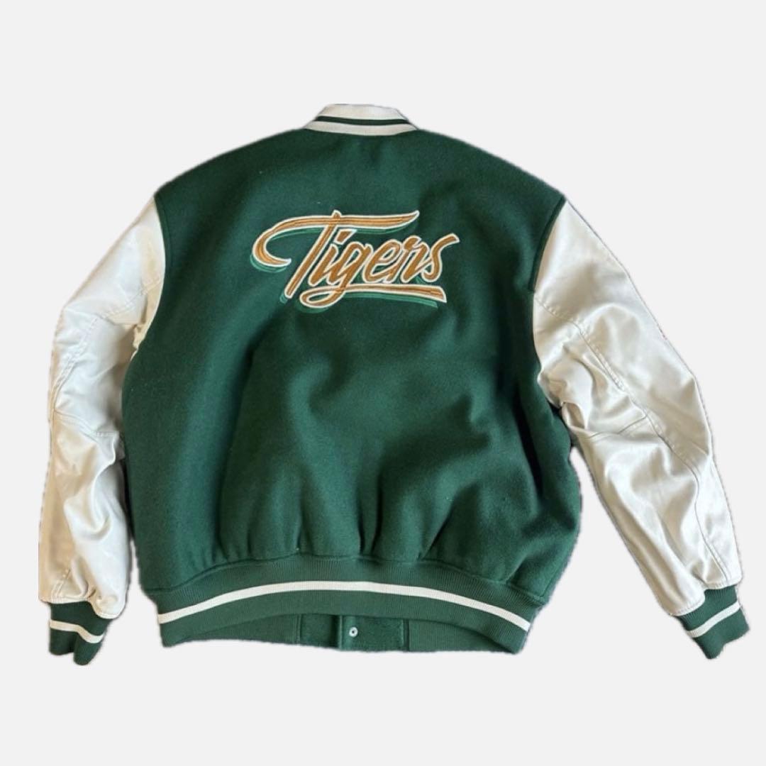 ストレンジャーシングス H&M スタジャン L - メルカリ