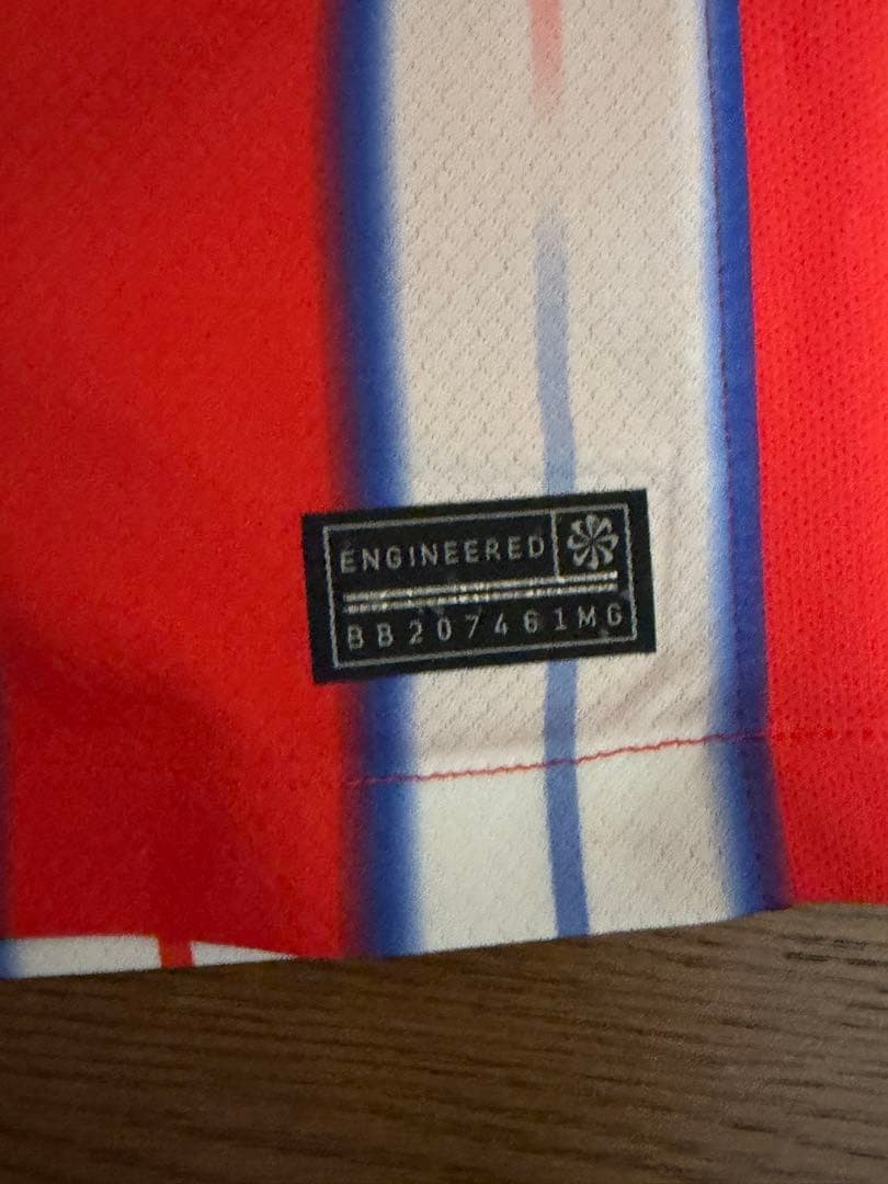 アトレティコギャラガー サイン入りシャツ - メルカリ