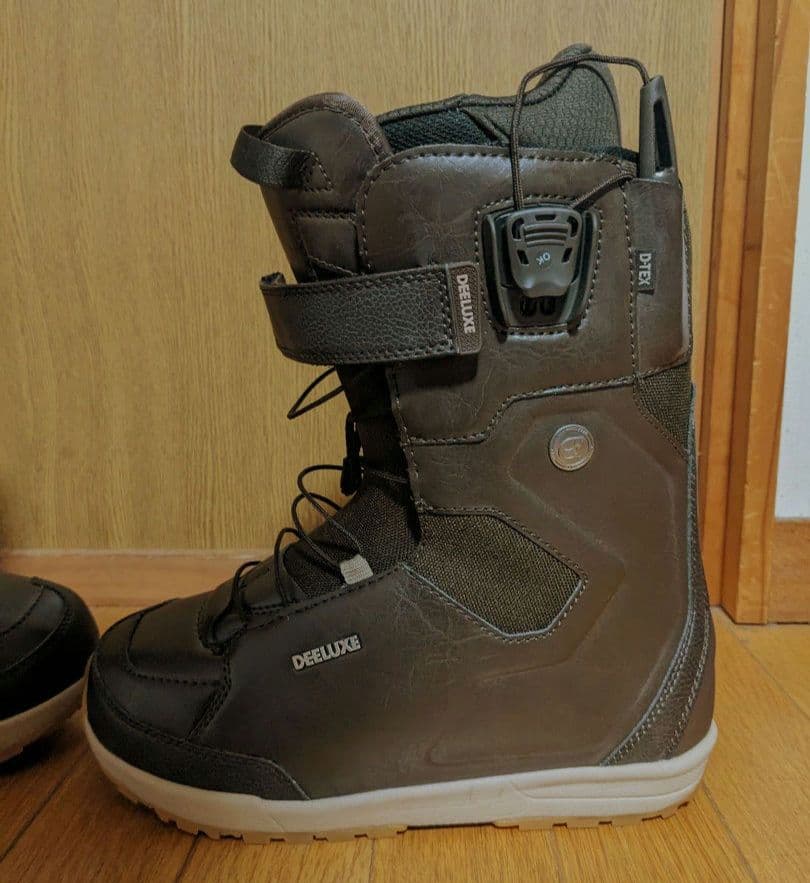未使用品 DEELUXE スノーボードブーツ 26.5cm 茶 スノボ ブーツ