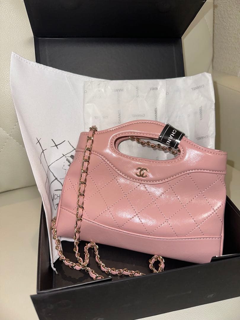 新品ノベルティ　 ショルダーバッグ　ゴールドチェーン　ピンク　RFIDタグあり