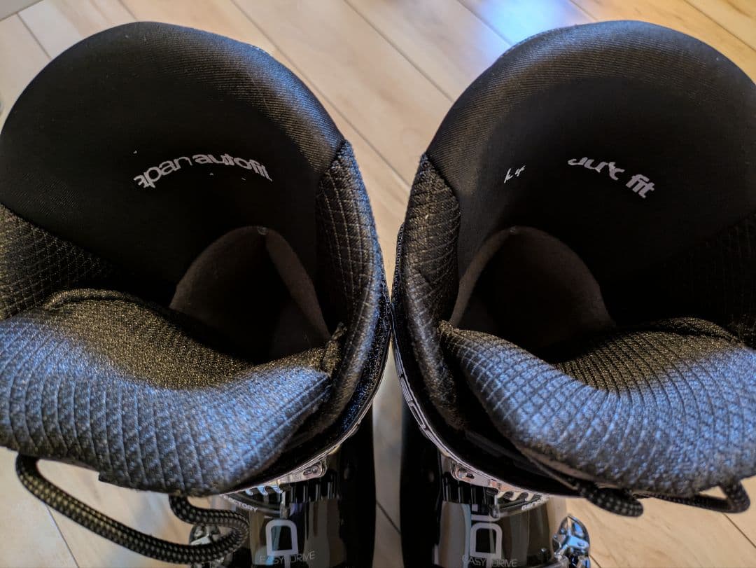 あ*め様 GENFACTORY DACHS 厳 スキーブーツ 使用3回 美品 収 - メルカリ