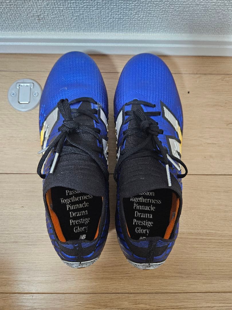 ニューバランス テケラV4 25cm ウィズ2E - メルカリ