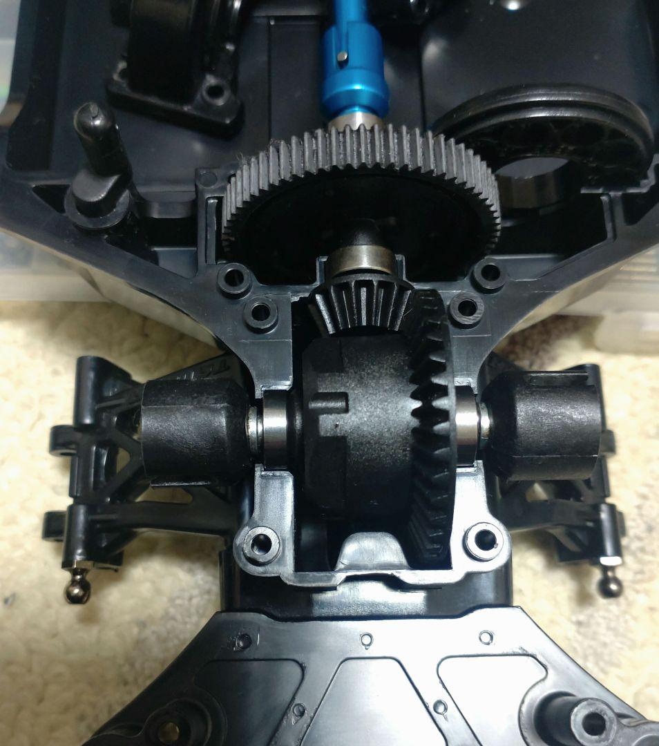 タミヤ　オンロード　TT-02 ストックモーター、サーボ付き！