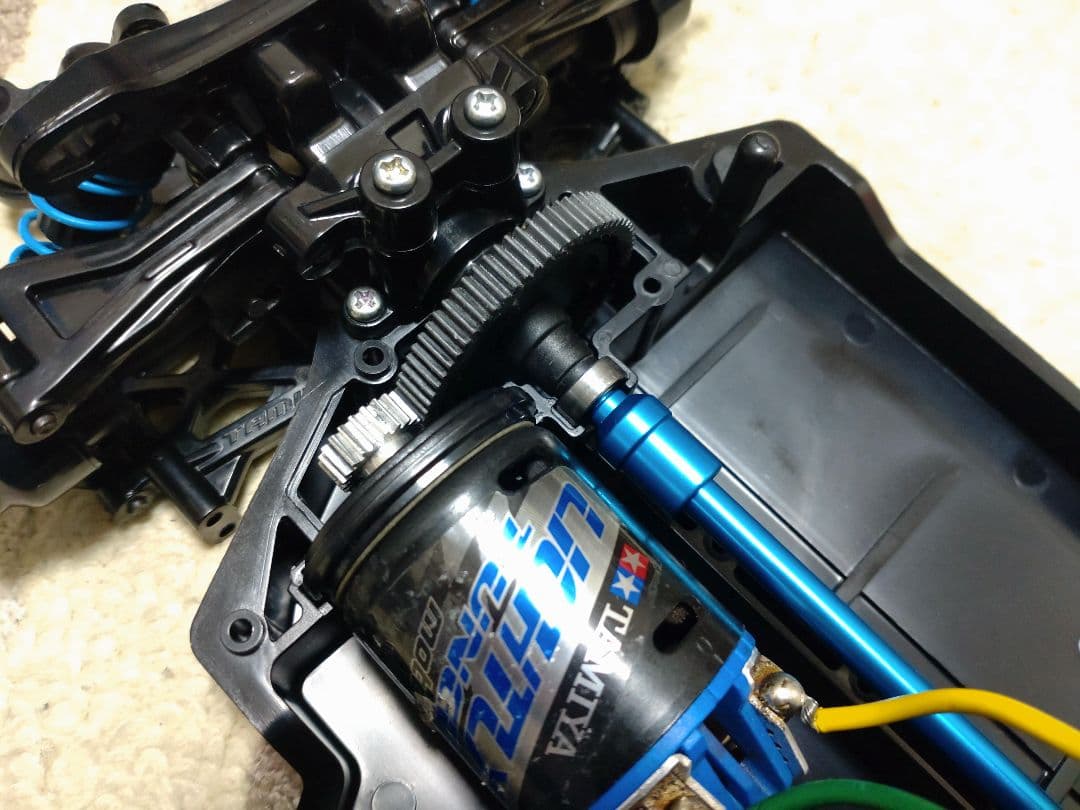 タミヤ　オンロード　TT-02 ストックモーター、サーボ付き！