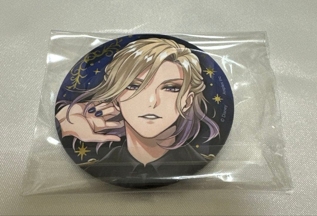 ツイステ ブレイジングジュエル 5周年 缶バッジ ヴィル・シェーン