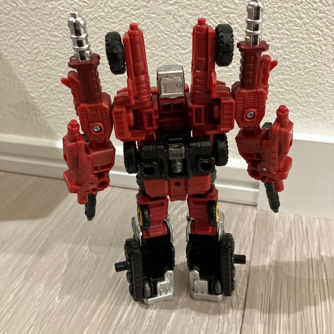 トランスフォーマー　シージ　インパクター　ミラージュ　ファンボートバトル3パック