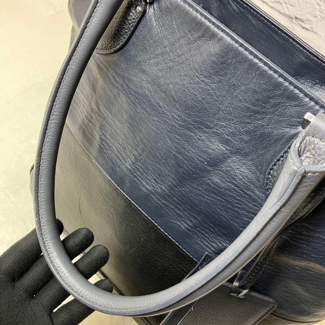 ペッレモルビダ✨メイデンボヤージュ A4 本革 レザー バイカラー