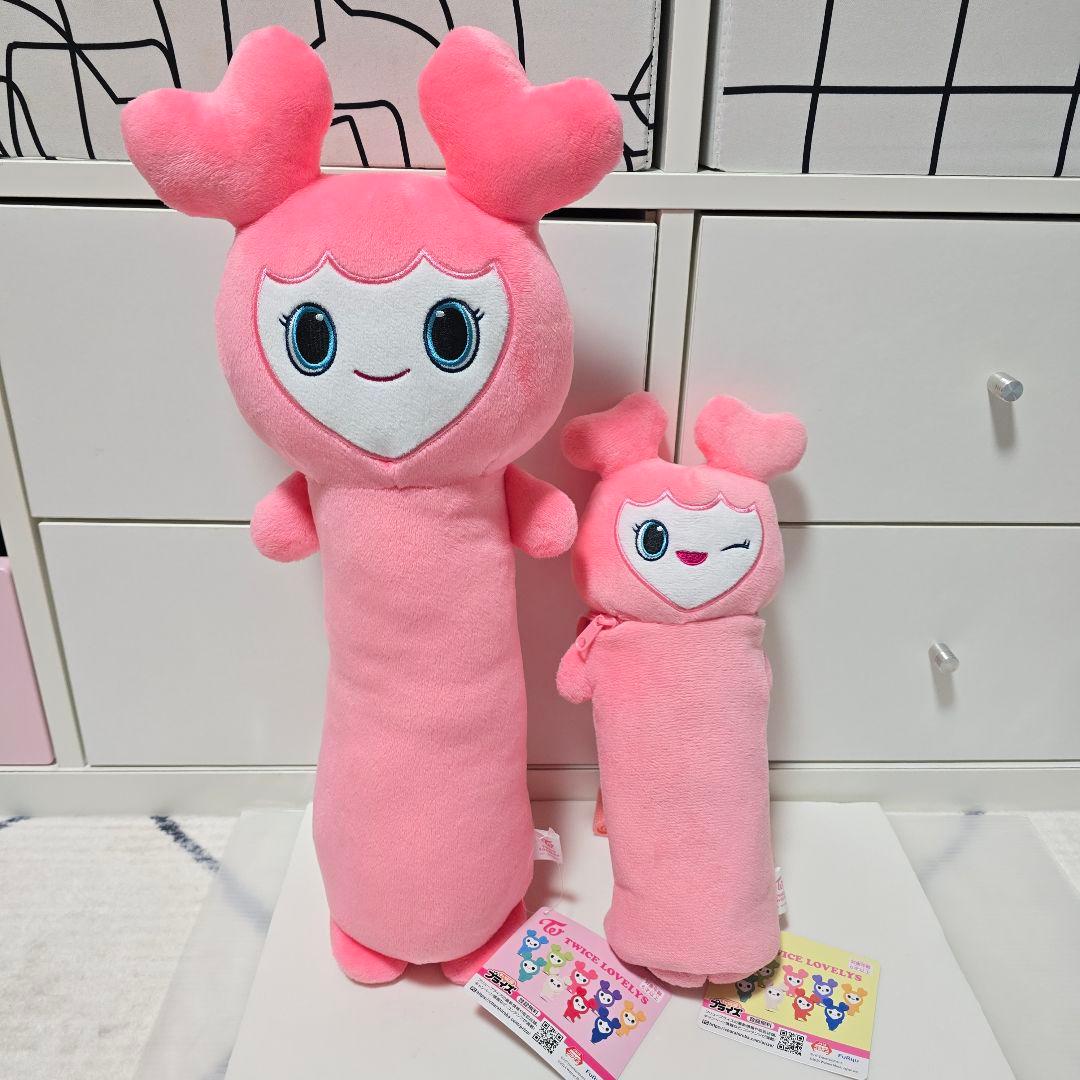 TWICE LOVELYS のびふにゃ モモ モブリー セット - メルカリ