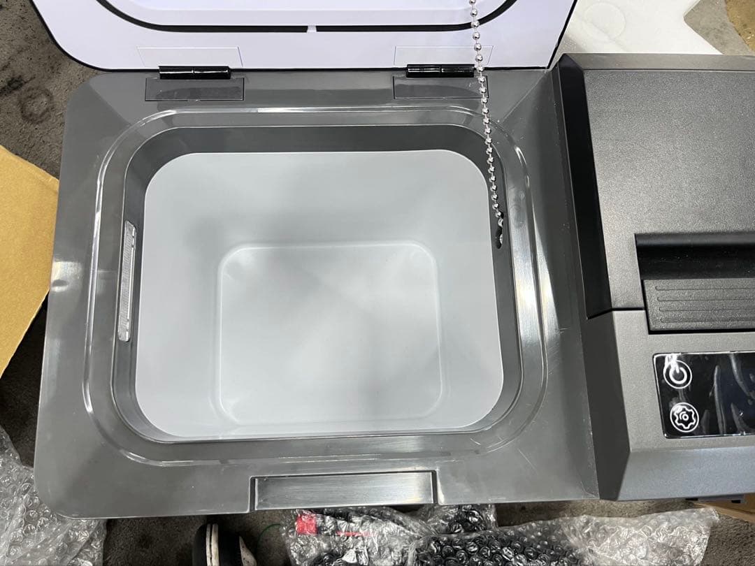 車載冷蔵庫 9L -20℃～10℃ 45W12V/24V/内蔵バッテリー別売り