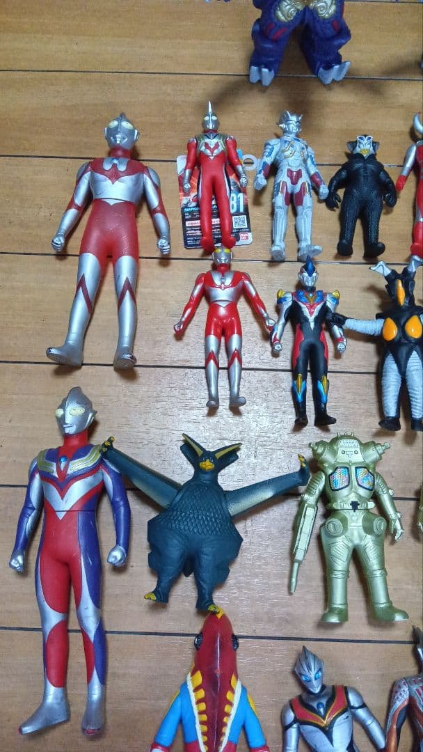 ウルトラマン ソフビ　まとめ売り　 現行サイズ　 旧サイズ　 DX　 ビッグ