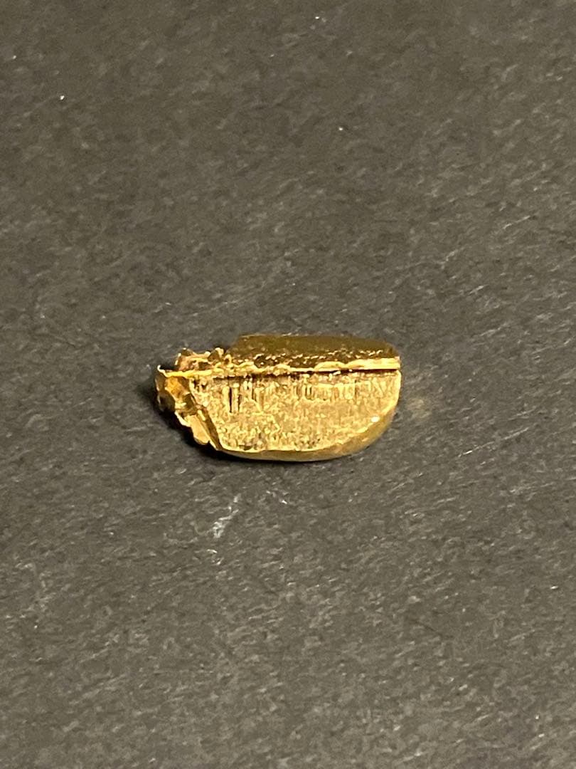 年末値引き！本日相場↓ 爆上げ！　純金塊　24k 5.1g GOLD 彫金母材