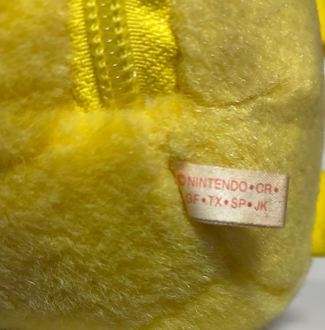 初期ピカチュウ　ぬいぐるみ