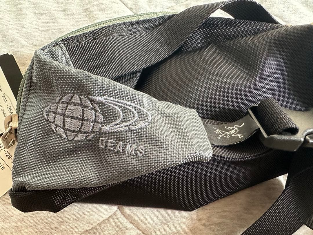新品ARC'TERYX x BEAMS URBAN FANNY アーバンファニー - メルカリ
