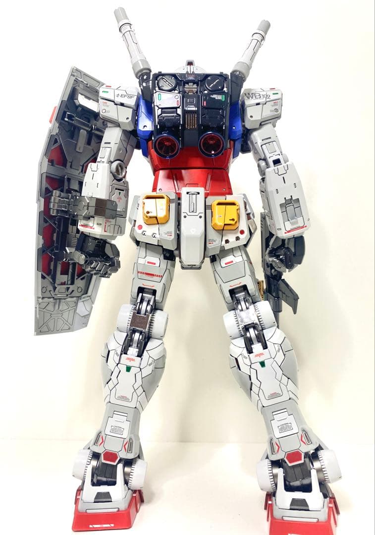 PG UNLEASHED 1/60 ガンダム ガンプラ　光沢　全塗装　完成品