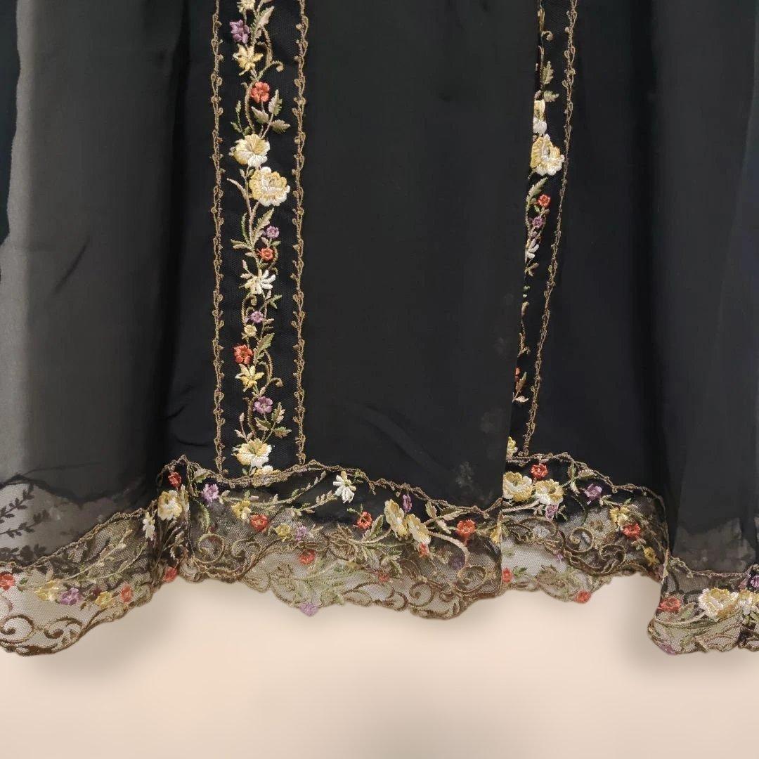 トレフル 花柄刺繍 シースルーキャミソール 黒85-85新品タグ付き