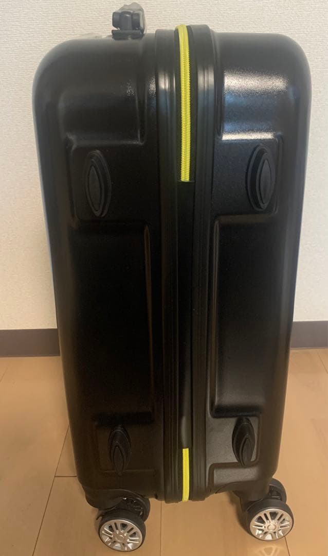 マンウィズアミッション　Premiumスーツケース