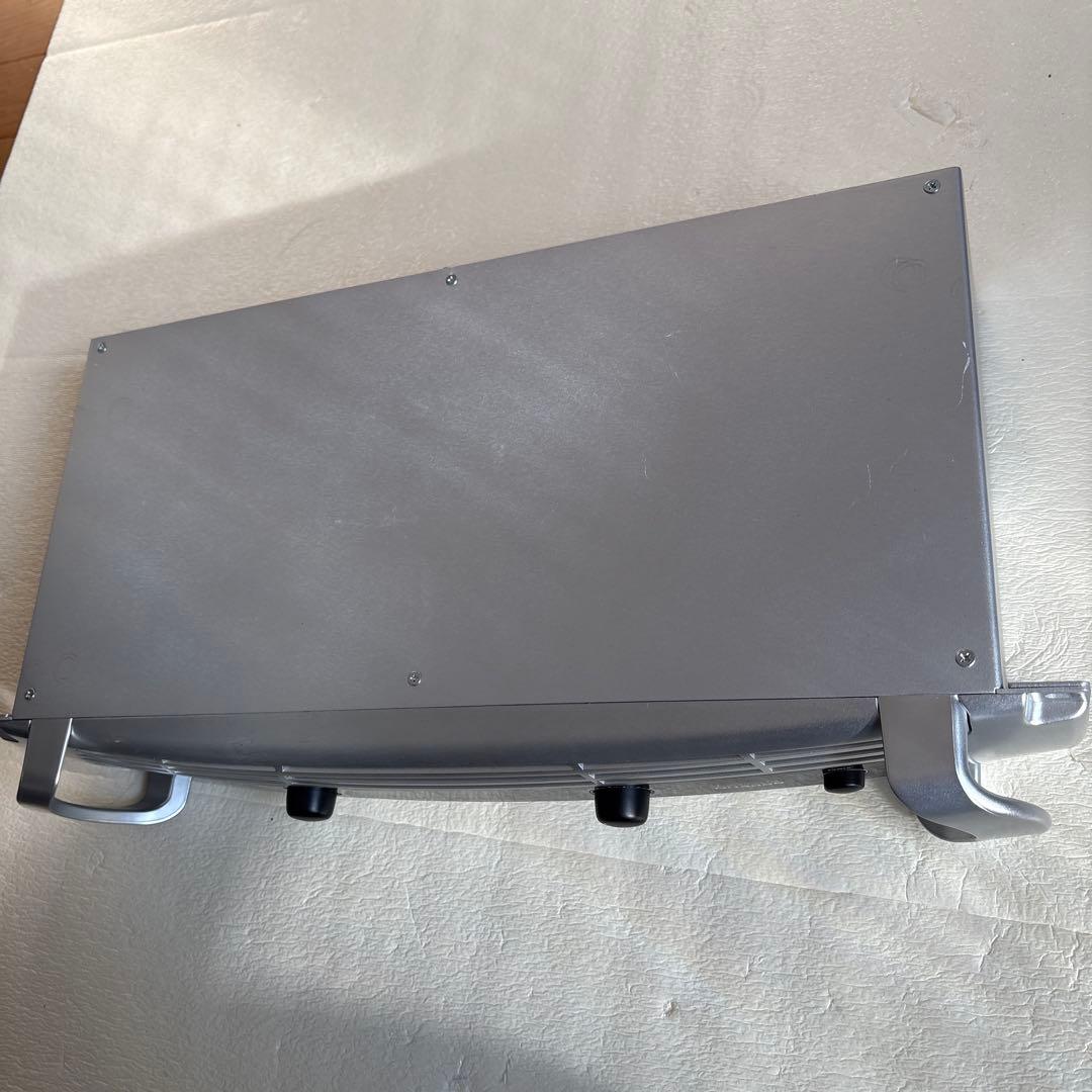 behringer i NUKE NU3000 パワーアンプ 動作確認済