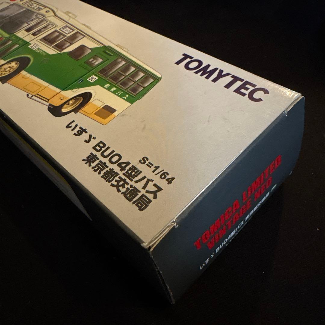 トミカ　ビンテージ　いすゞ　BU04型　バス