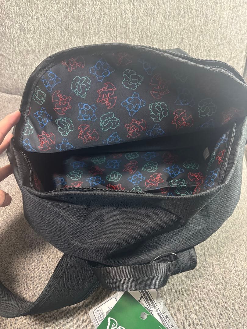 ポケパークカントー限定】公式 リュック モンスターボール柄 タグ付き