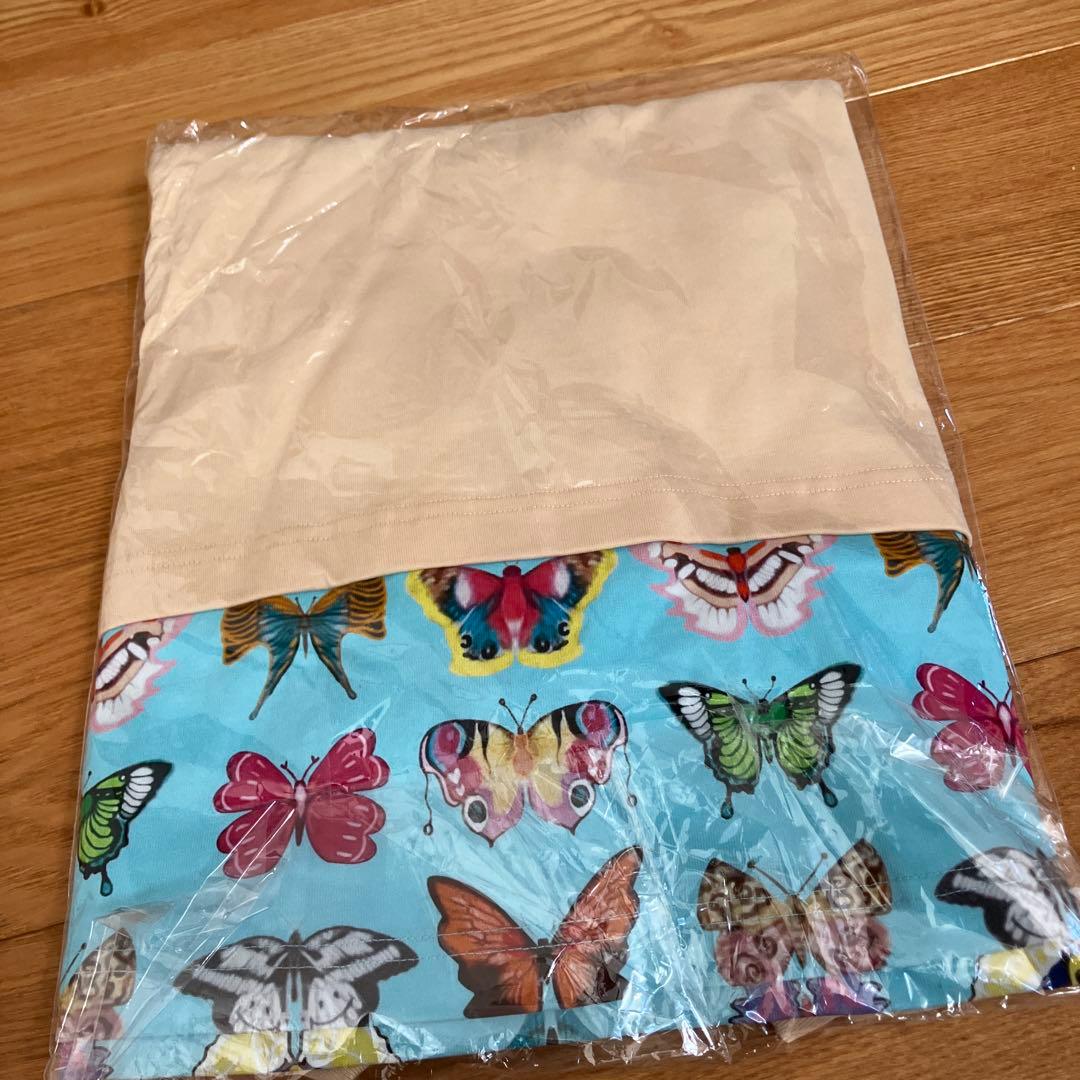 RE. 仲里依紗Tシャツ クリーム×ブルー FREE