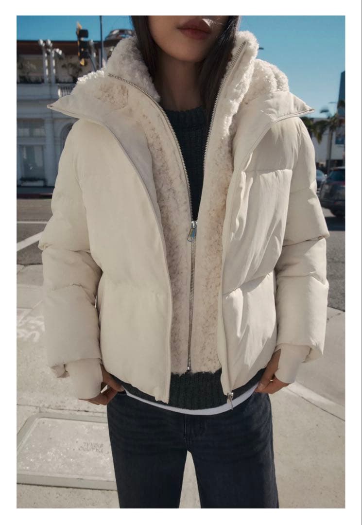 ZARAフェイクシープスキンフード付き撥水ウィンドブレーカー