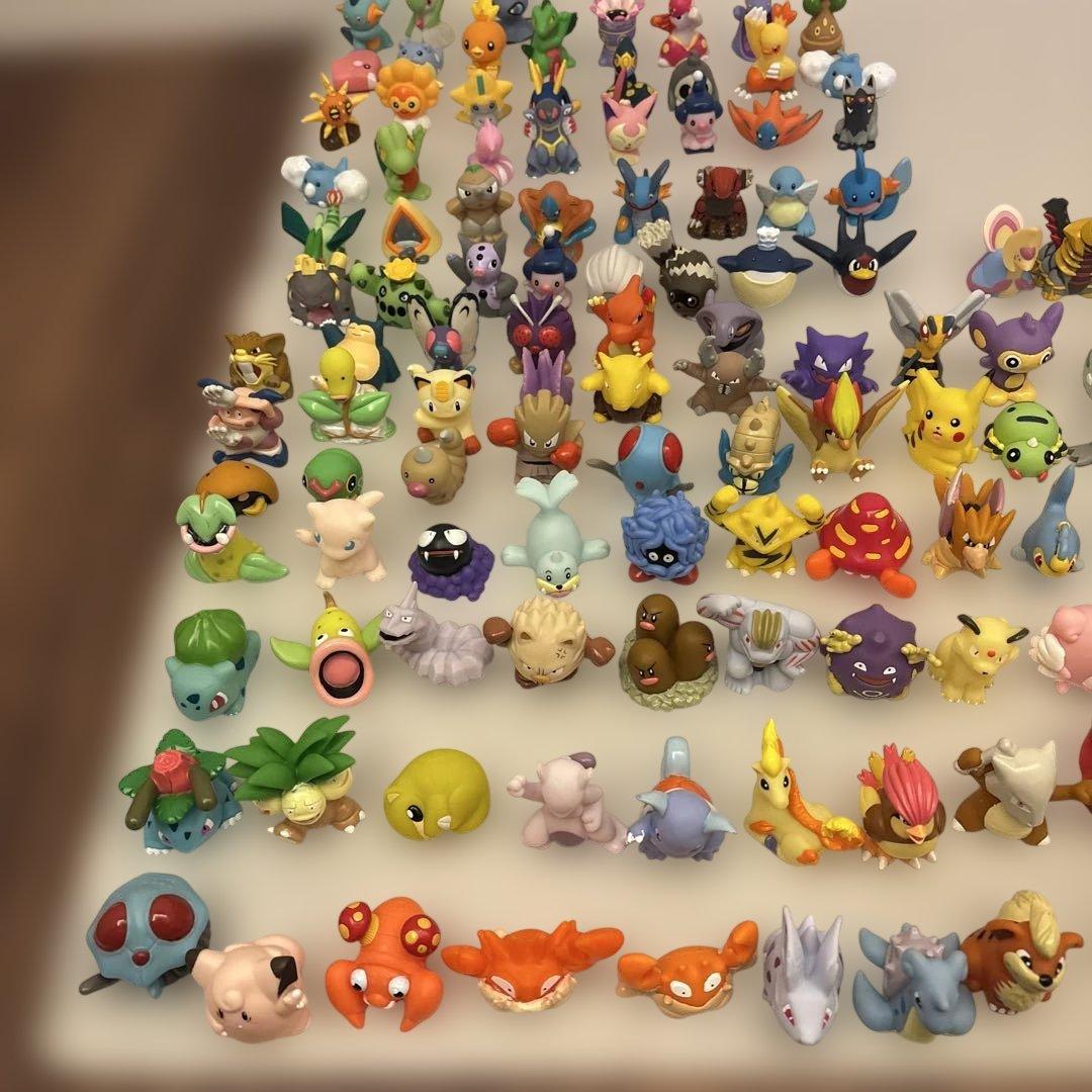 ポケモン　指人形　まとめ売り　150体ほど