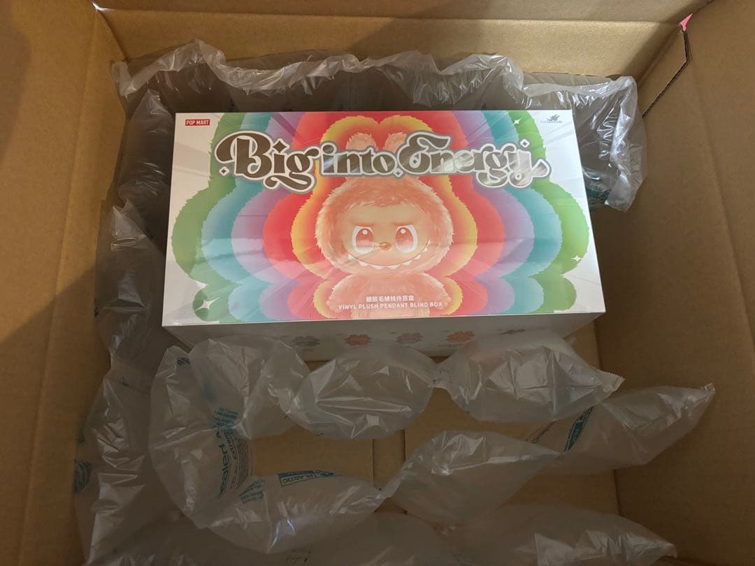 正規品未開封　LABUBU Big into Energy アソートボックス
