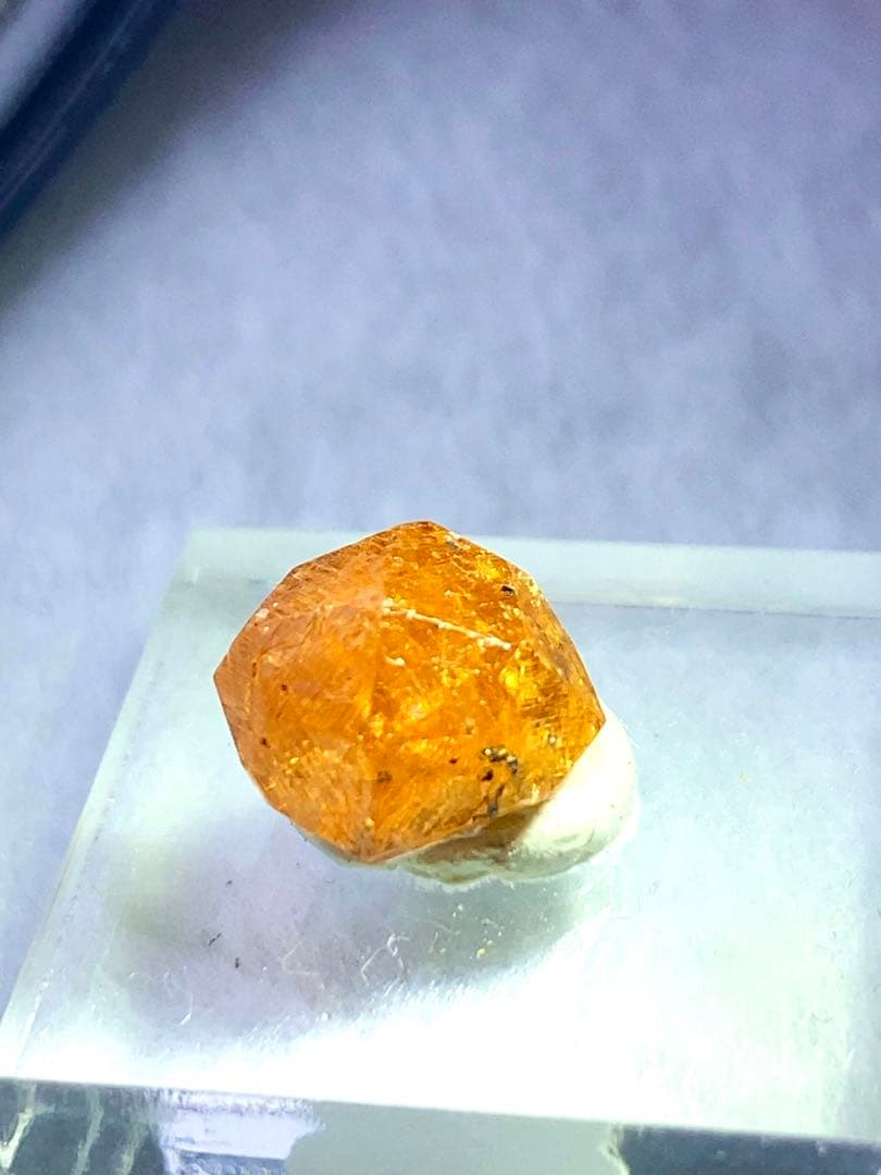 マンダリンガーネット 結晶 原石 鉱物標本 タンザニアLoliondo産 宝石質