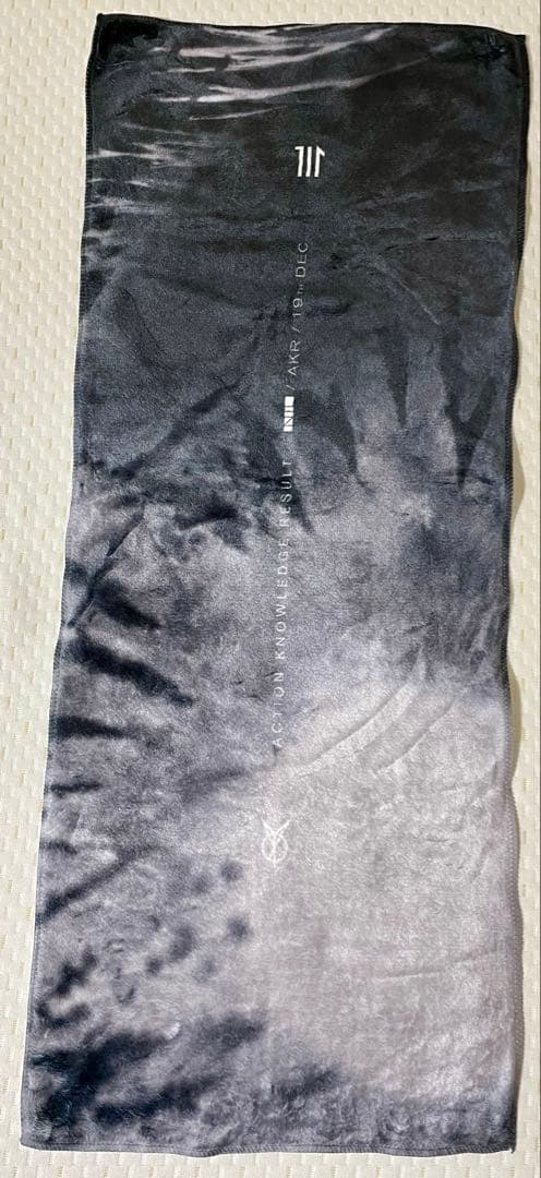 UVERworld ニルズ×AKR オリジナルTシャツセット 紙袋付属