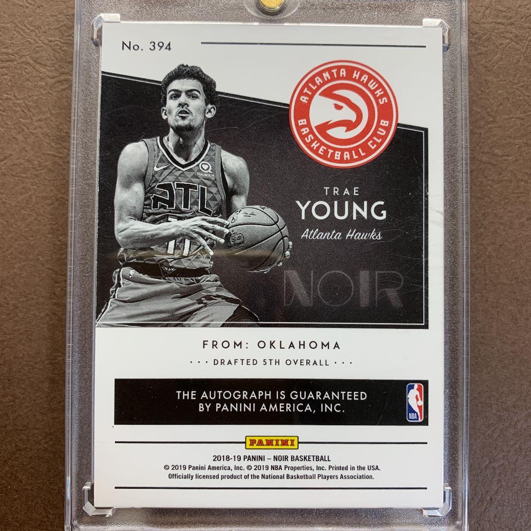 その他 2018-19 Panini Noir Trae Young RC Auto