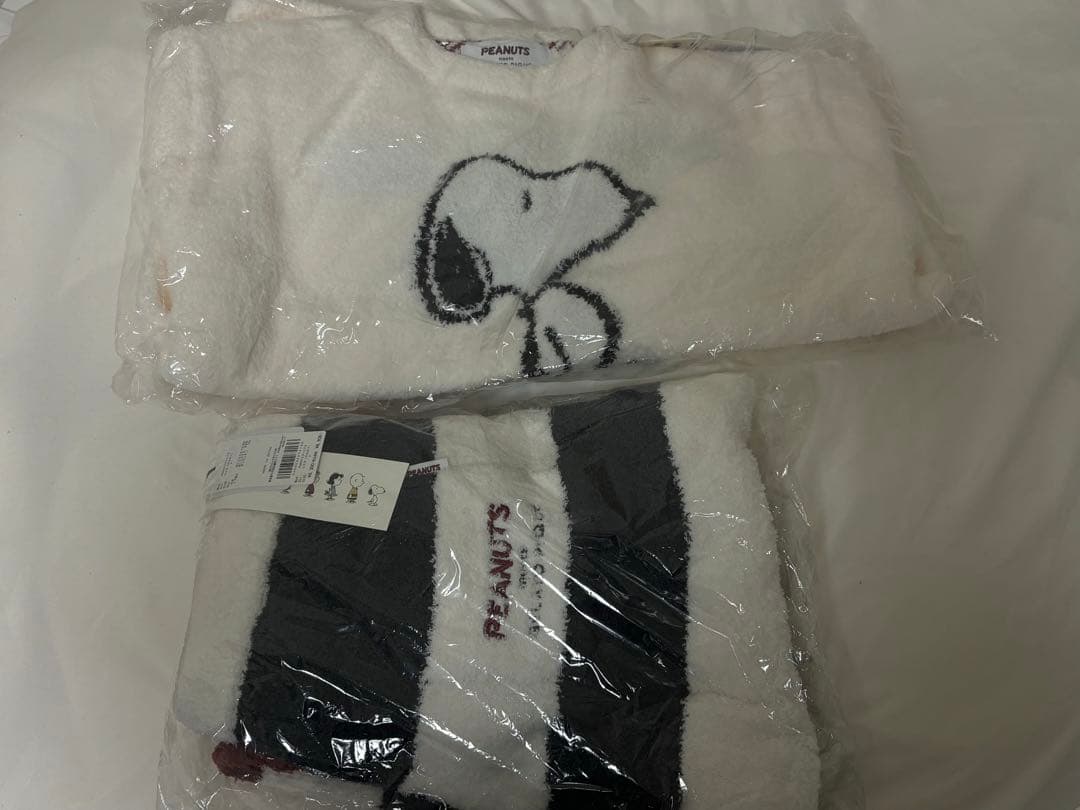 ジェラートピケ ピーナッツスヌーピーコラボ レディースパジャマ 未開封 gelato pique(ジェラート ピケ)】コミック誕生75周年を迎える「PEANUTS