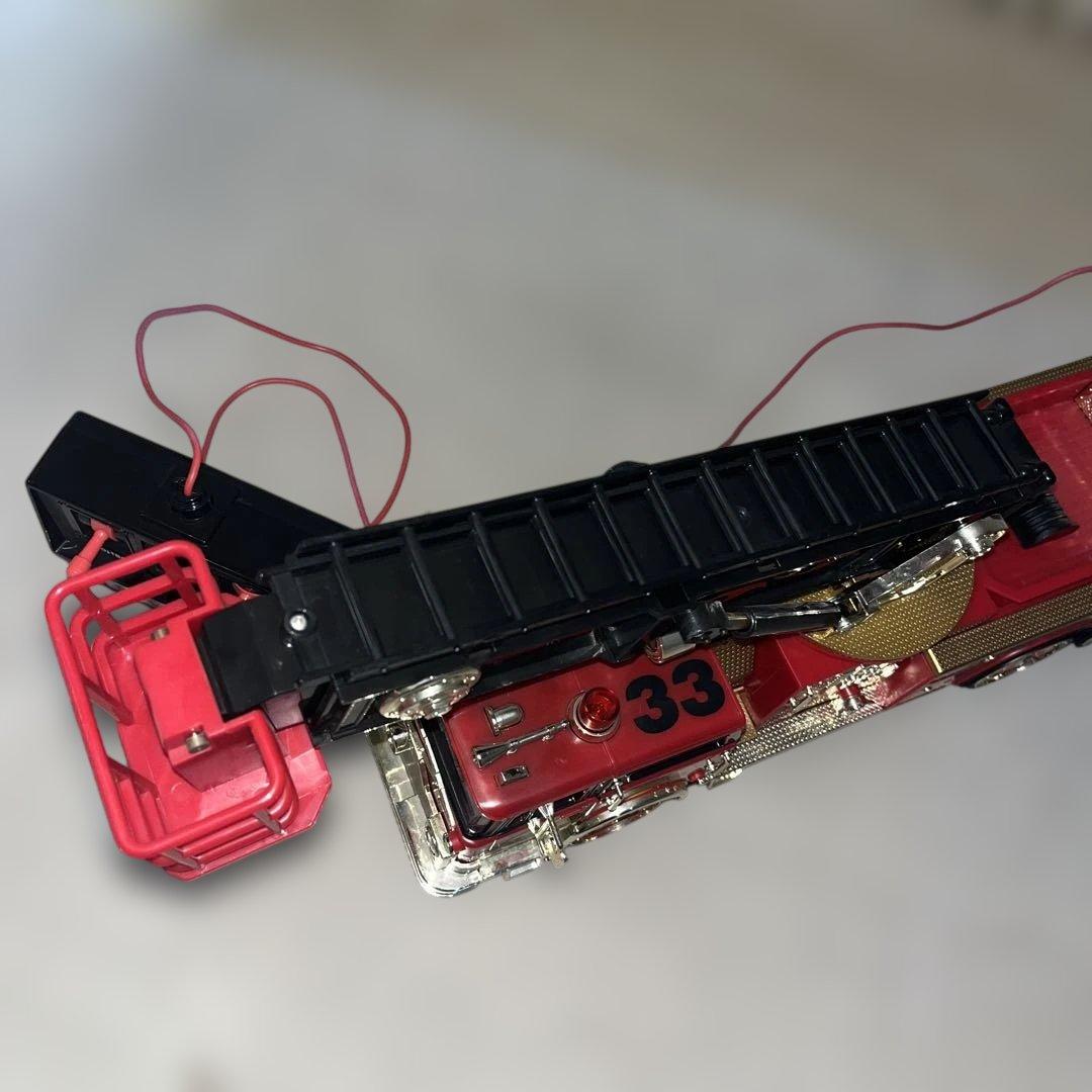 レトロ　ハシゴ車　ラジコン