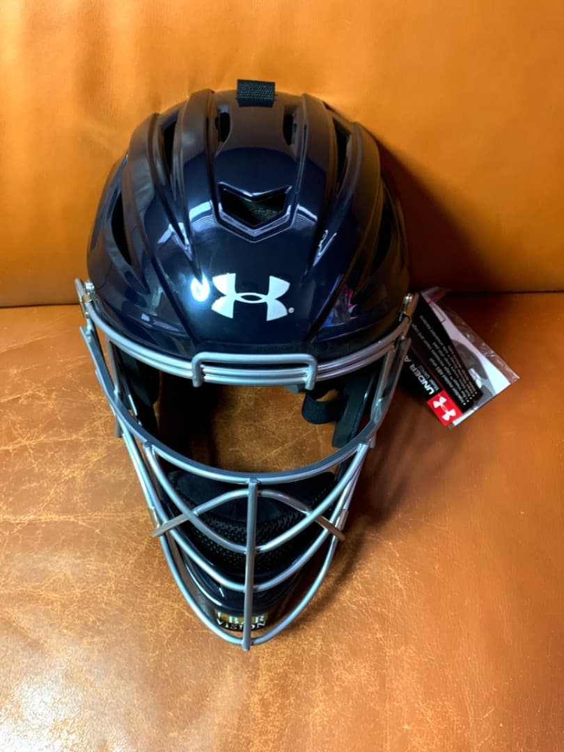 新品2026年☆アメリカ限定発売☆アンダーアーマー☆キャッチャー