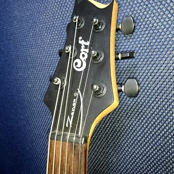 あきら様専用 Cort Zenox ZX42 ブラック EMG-HZ コルト - メルカリ