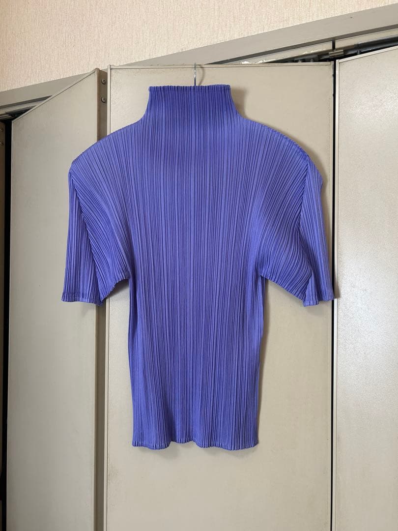 お値下げ！美品　プリーツプリーズ　ハイネック　トップス 3 Pleats Please Issey Miyake ハイネック プリーツトップ | ブラック