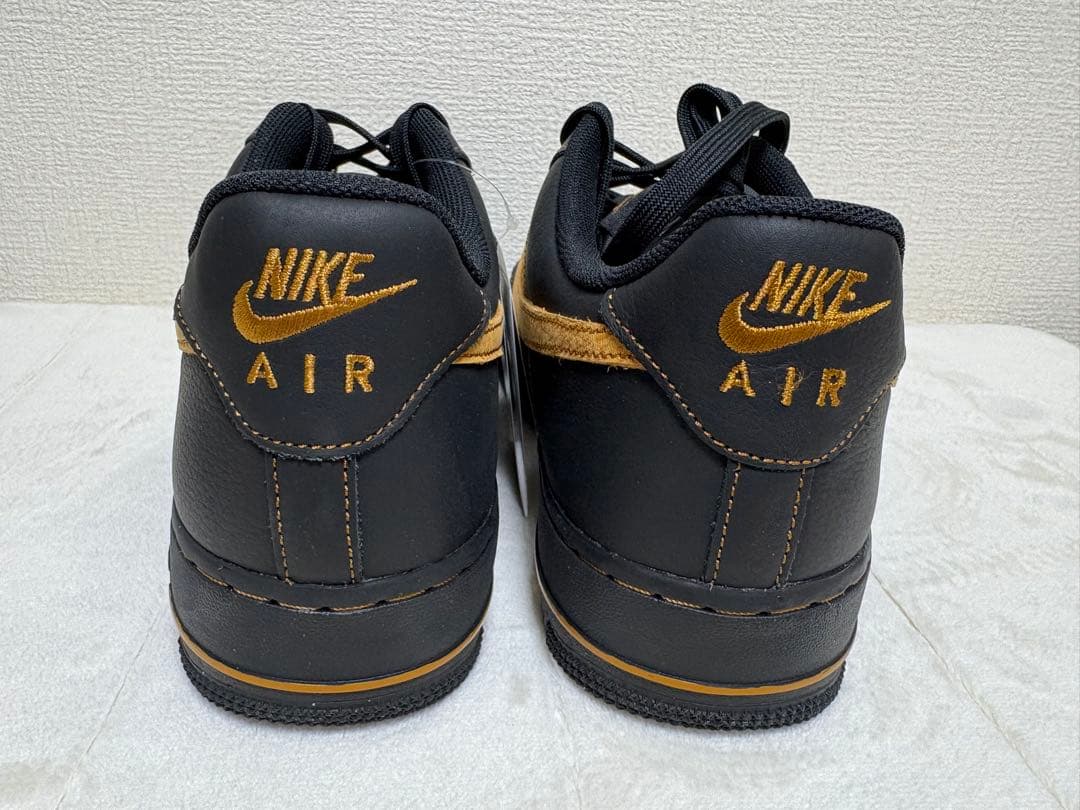靴 Nike Air Force 1 Low '07 LV8 27.5cm