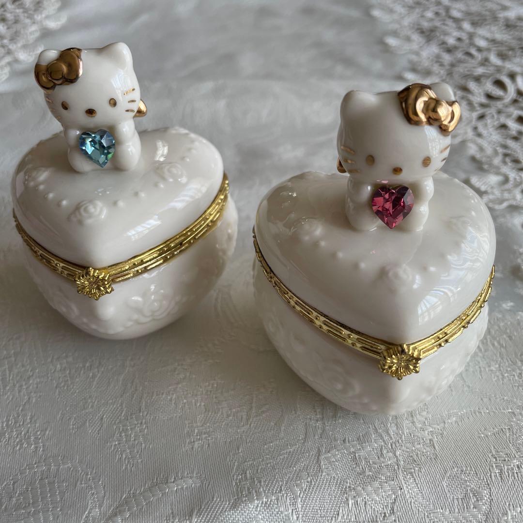 MDK 757 ハローキティ ハート型小物入れ 2個セット ケイKT-HK-HY 【サンリオキャラクターズ】ハート型小物入れ【ヒョウ柄