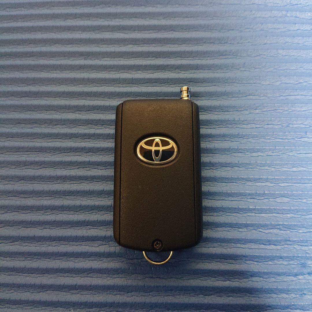 トヨタ純正のエンジンスターター - メルカリ