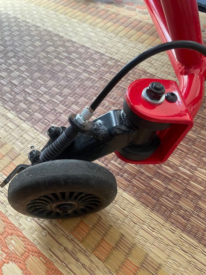 EzyRoller 赤 乗り物おもちゃ