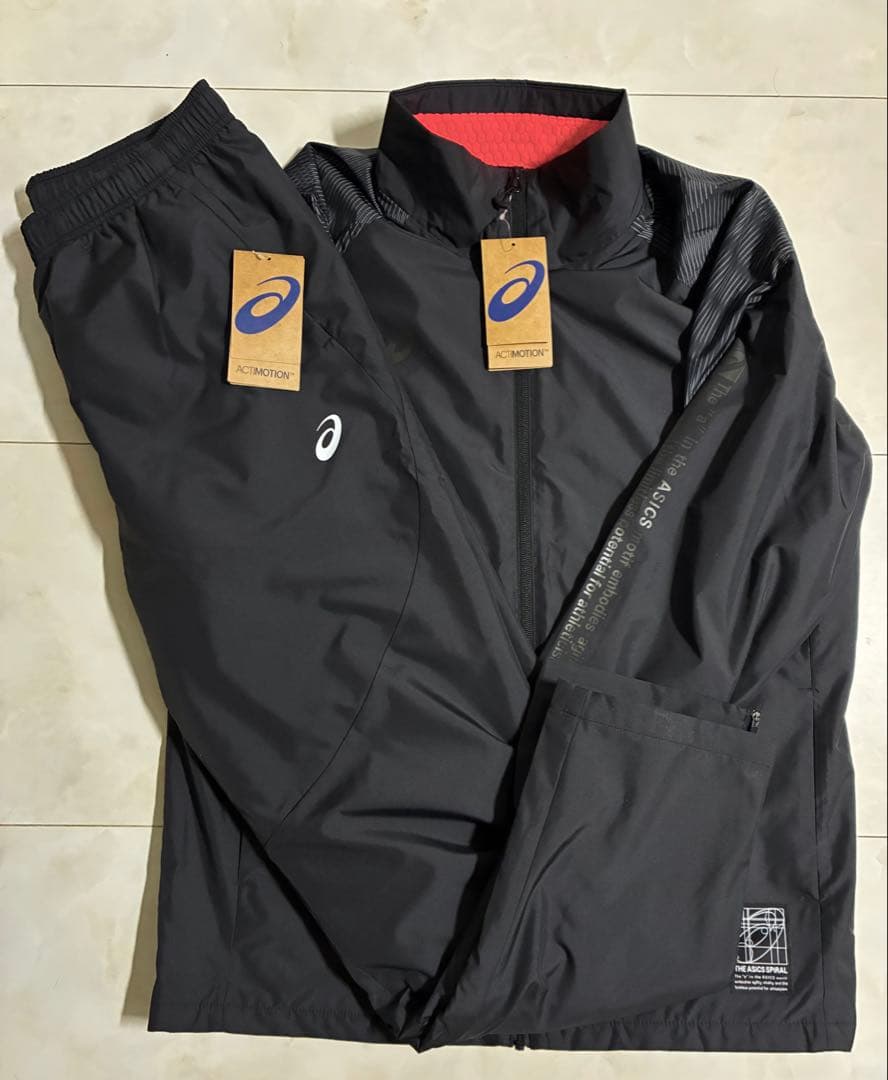 銀*郎様 【新品未使用】ASICS/裏トリコットグラフィックウインドブレーカージ ASICS アシックス 裏トリコットグラフィックウインドブレーカー