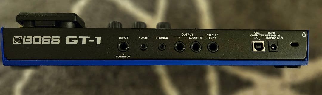 BOSS GT-1 マルチエフェクター (ACアダプター付)