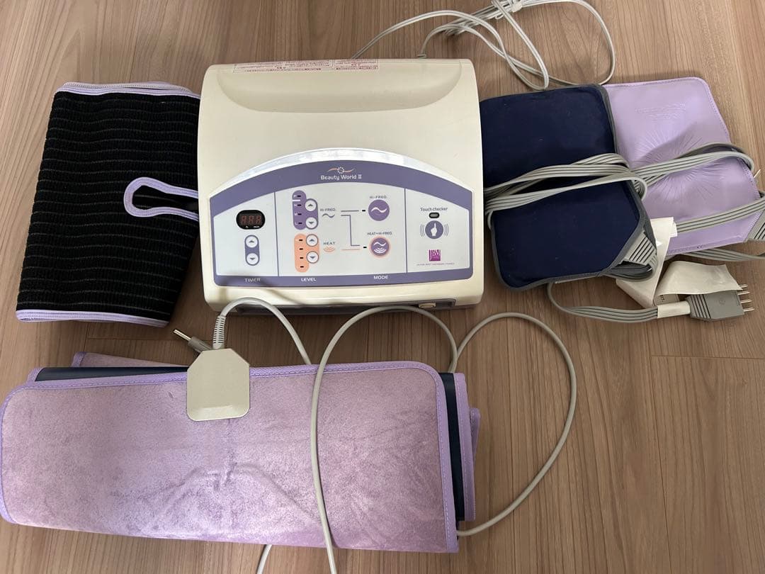 ビューティーワールド II 高周波美容機器 - メルカリ