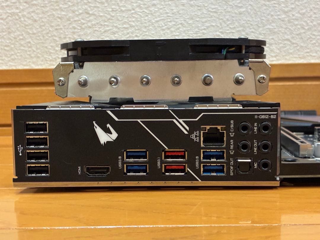 i7-9700K & Z390 AORUS ELITE 32GB