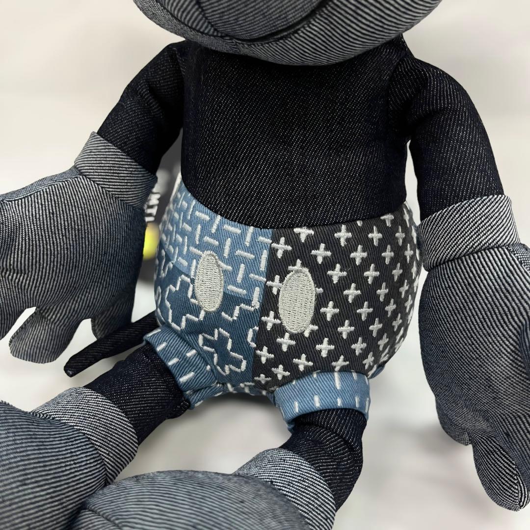 日本未発売　FDMTL ディズニー ミッキー ミッキーマウス　刺し子　ぬいぐるみ