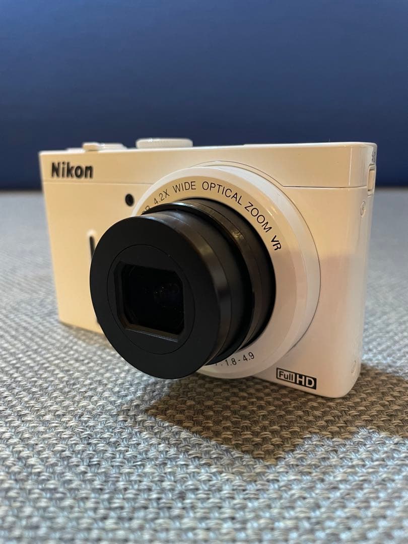 Nikon coolpix p310 ホワイト
