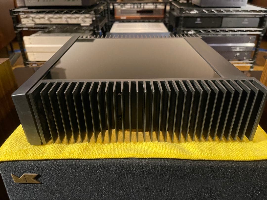 MERIDIAN 551 プリメインアンプ【AXISS 正規輸入品 100V】