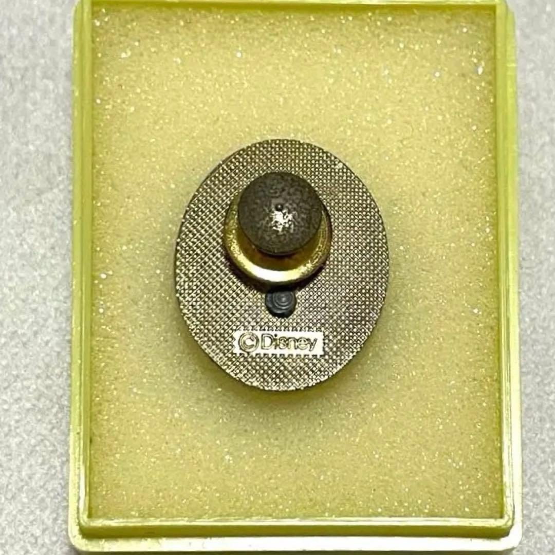 東京ディズニーリゾートトレーナーキャスト限定トレーナーピン　ジミニー・クリケット