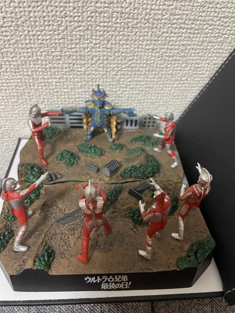 ウルトラ怪獣戯画 名鑑シリーズ ウルトラ6兄弟最後の日！セット - メルカリ