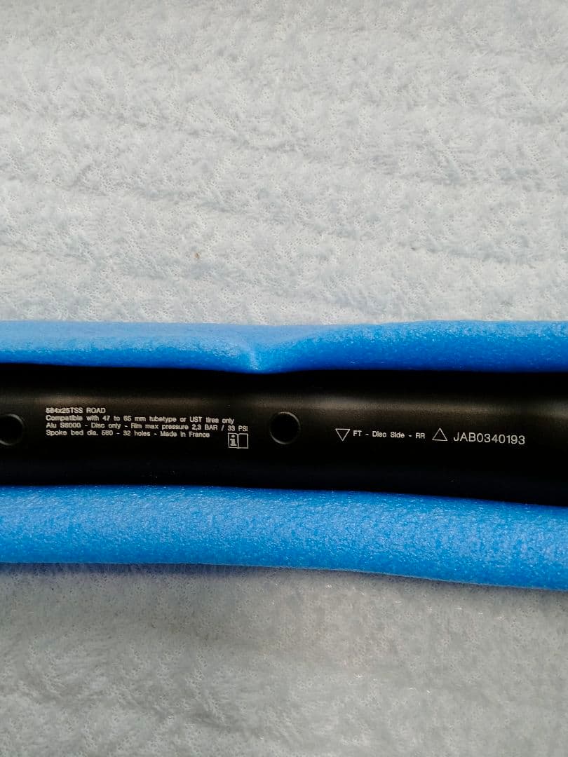 マビック A1025 ディスク用 クリンチャータイヤ用リム - メルカリ